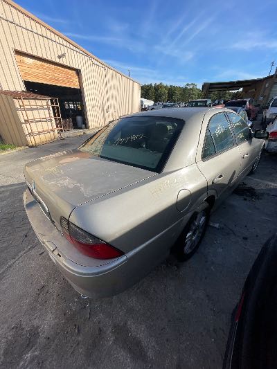 2005 Lincoln LS Location - Ford - Row 27 - Stock # H49962