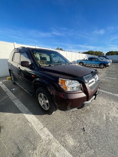 2007 Honda Pilot EX-L FWD 4D SUV 3.5 6cyl. Location - Imports - Row 26 - Stock # H49918