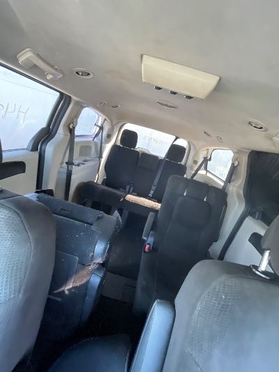 2012 Dodge Grand Caravan Location - Chrysler - Row 43 - Stock # H49912