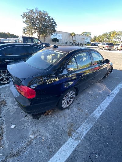 2011 BMW 3-Series 328i RWD 4D Sedan 3.0 6cyl. Gasoline Location - Imports - Row 5 - Stock # H49908