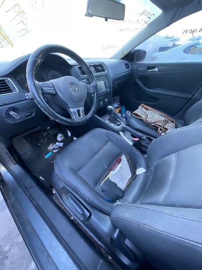 2011 Volkswagen Jetta Location - Imports - Row 42 - Stock # H49978