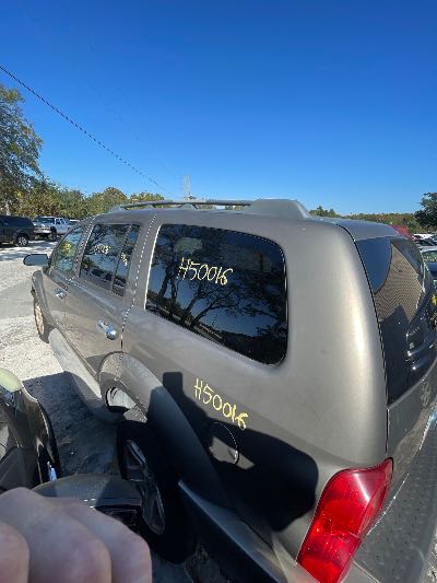 2005 Dodge Durango Location - Large Trucks & Vans - Row 50 - Stock # H50016