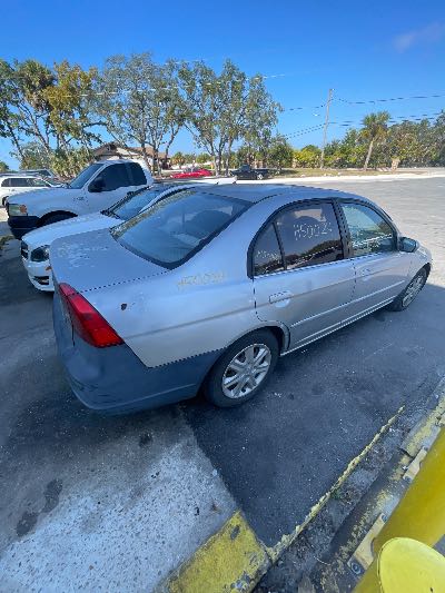 2002 Honda Civic Location - Imports - Row 30 - Stock # H50024