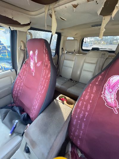 2006 Ford Explorer Location - Ford - Row 27 - Stock # H50031