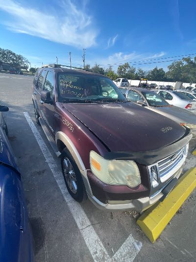 2006 Ford Explorer Location - Ford - Row 27 - Stock # H50031