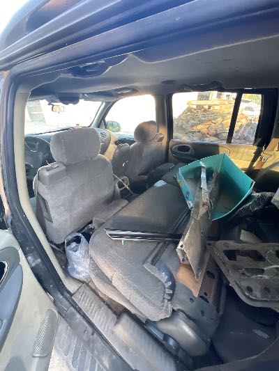 2004 Chevrolet TrailBlazer Location - GM - Row 33 - Stock # H50032