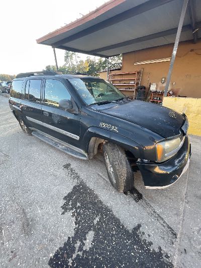 2004 Chevrolet TrailBlazer Location - GM - Row 33 - Stock # H50032