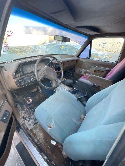 1989 Ford Bronco Location - Large Trucks & Vans - Row 50 - Stock # H50022