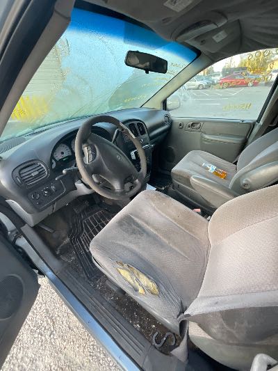 2006 Dodge Grand Caravan Location - Chrysler - Row 44 - Stock # H50038