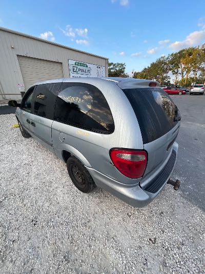 2006 Dodge Grand Caravan Location - Chrysler - Row 44 - Stock # H50038