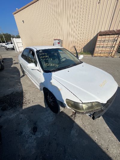 2001 Honda Accord Location - Imports - Row 30 - Stock # H50039