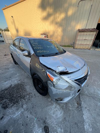 2015 Nissan Versa Location - Imports - Row 44 - Stock # H50007