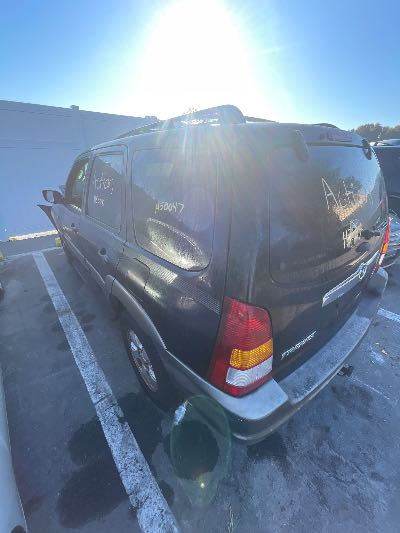 2004 Mazda Tribute Location - Ford - Row 27 - Stock # H50047