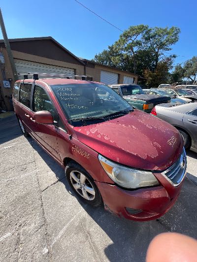 2010 Volkswagen Routan Location - Imports - Row 1 - Stock # H50050