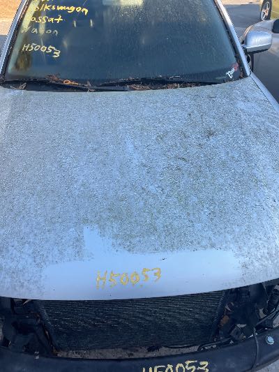 2001 Volkswagen Passat Wagon Location - Imports - Row 43 - Stock # H50053