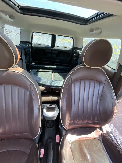 2009 Mini Clubman Location - Imports - Row 1 - Stock # H50068