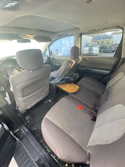 2004 Mitsubishi Endeavor Location - Imports - Row 42 - Stock # H50076