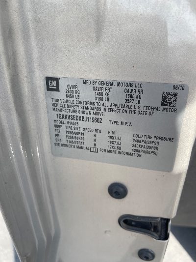 2011 GMC Acadia Location - GM - Row 33 - Stock # H50085