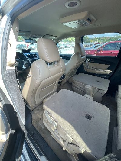 2011 GMC Acadia Location - GM - Row 33 - Stock # H50085