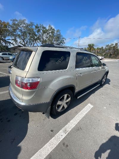 2011 GMC Acadia Location - GM - Row 33 - Stock # H50085