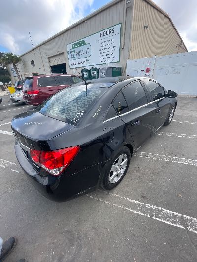 2014 Chevrolet Cruze Location - GM - Row 33 - Stock # H50058