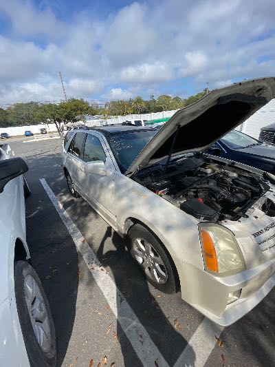 2007 Cadillac SRX Location - GM - Row 35 - Stock # H50079