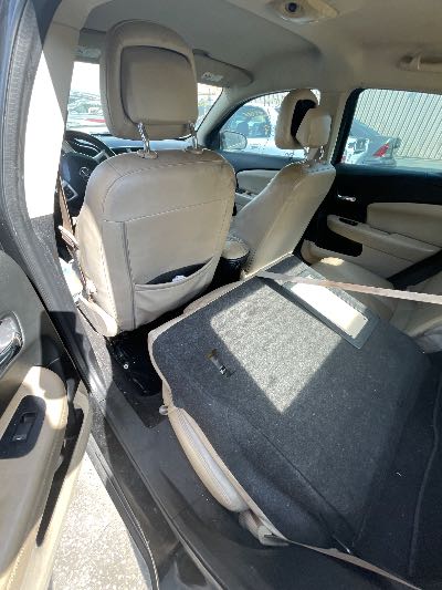 2011 Dodge Avenger Location - Chrysler - Row 44 - Stock # H50067