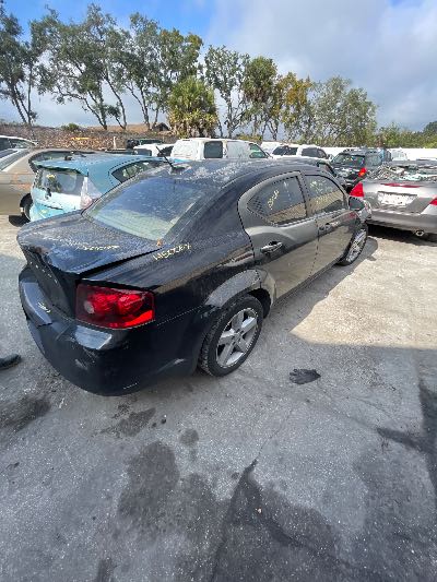 2011 Dodge Avenger Location - Chrysler - Row 44 - Stock # H50067