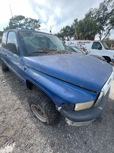 1996 Dodge Ram 1500 Location - Large Trucks & Vans - Row 17 - Stock # H49850