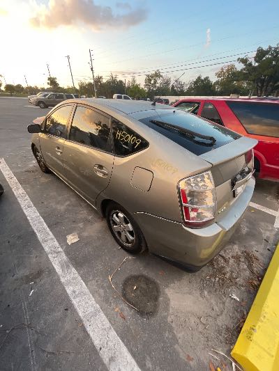 2007 Toyota Prius Location - Imports - Row 45 - Stock # H50109