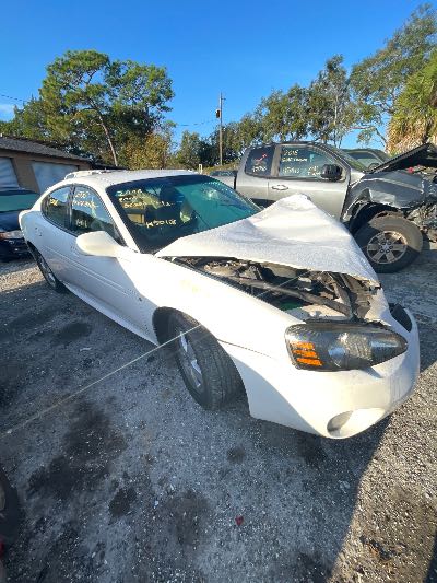 2006 Pontiac Grand Prix Location - GM - Row 34 - Stock # H50118