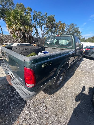 1999 Ford F-250 SD Location - Large Trucks & Vans - Row 17 - Stock # H50117