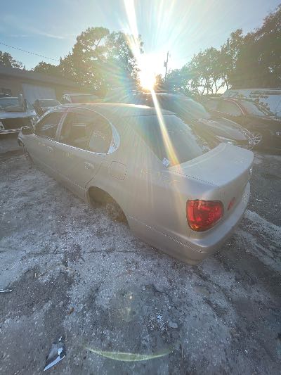 2004 Lexus GS Location - Imports - Row 46 - Stock # H50126