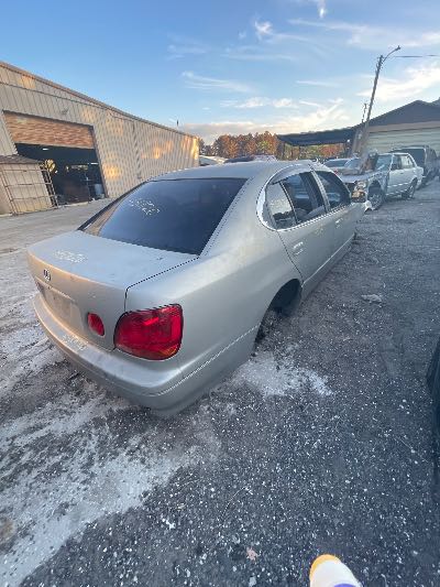 2004 Lexus GS Location - Imports - Row 46 - Stock # H50126