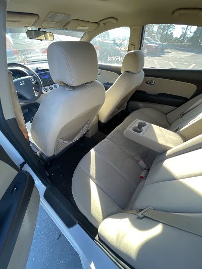 2008 Hyundai Elantra Location - Imports - Row 30 - Stock # H50129