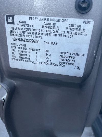 2003 GMC Yukon XL Location - Large Trucks & Vans - Row 17 - Stock # H50147