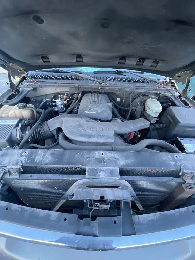 2003 GMC Yukon XL Location - Large Trucks & Vans - Row 17 - Stock # H50147