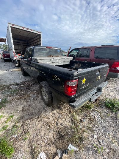 2004 Ford Ranger Location - Ford - Row 27 - Stock # H50161