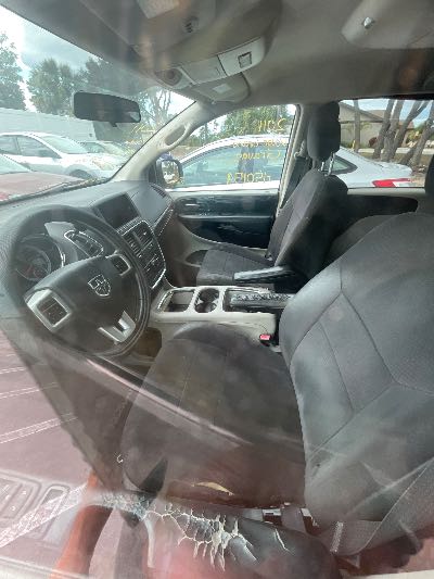 2011 Dodge Grand Caravan Location - Chrysler - Row 38 - Stock # H50159