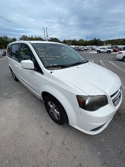 2011 Dodge Grand Caravan Location - Chrysler - Row 38 - Stock # H50159