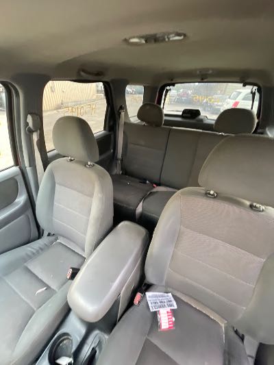 2002 Ford Escape Location - Ford - Row 29 - Stock # H50145