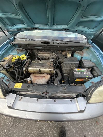 2004 Hyundai Santa Fe Location - Imports - Row 2 - Stock # H50150