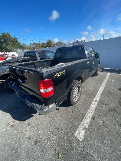2006 Ford F-150 Location - Large Trucks & Vans - Row 18 - Stock # H50187