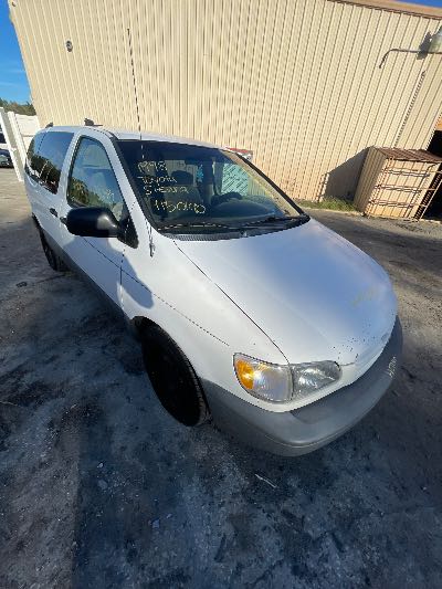 1998 Toyota Sienna Location - Imports - Row 3 - Stock # H50190