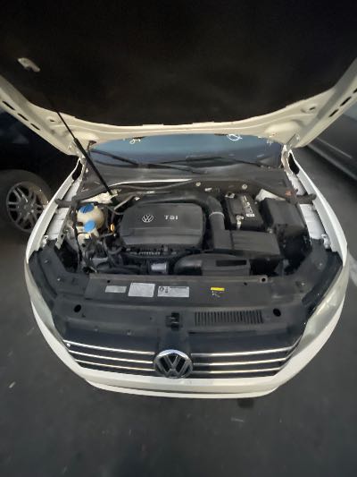 2015 Volkswagen Passat Location - Imports - Row 4 - Stock # H50176