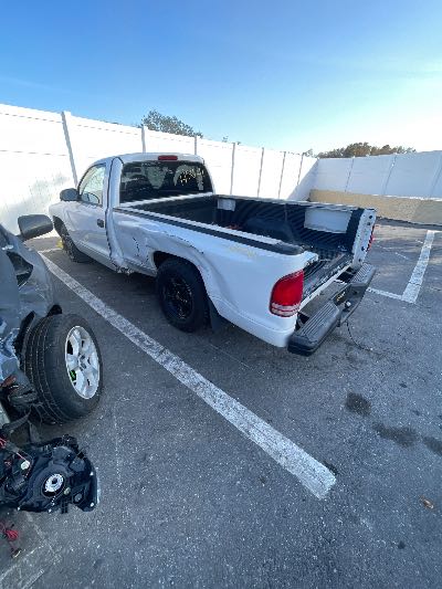 1998 Dodge Dakota Location - Large Trucks & Vans - Row 14 - Stock # H50211
