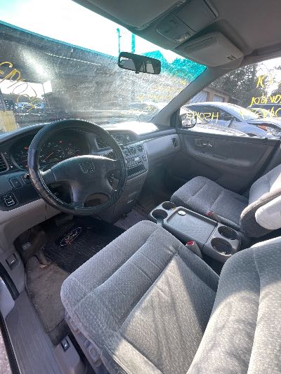 2001 Honda Odyssey Location - Imports - Row 3 - Stock # H50193