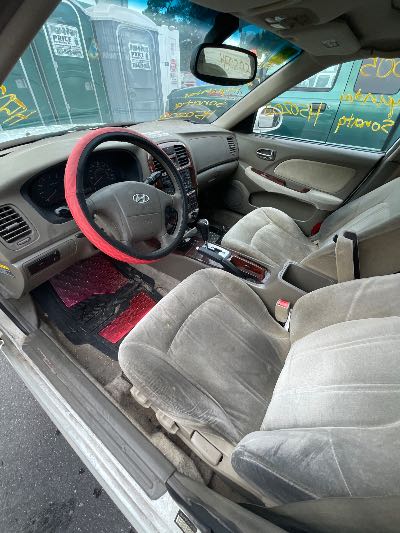 2005 Hyundai Sonata Location - Imports - Row 4 - Stock # H50202