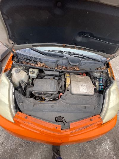 2005 Toyota Prius Location - Imports - Row 6 - Stock # H50206