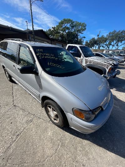 1999 Oldsmobile Silhouette Location - GM - Row 36 - Stock # H50227